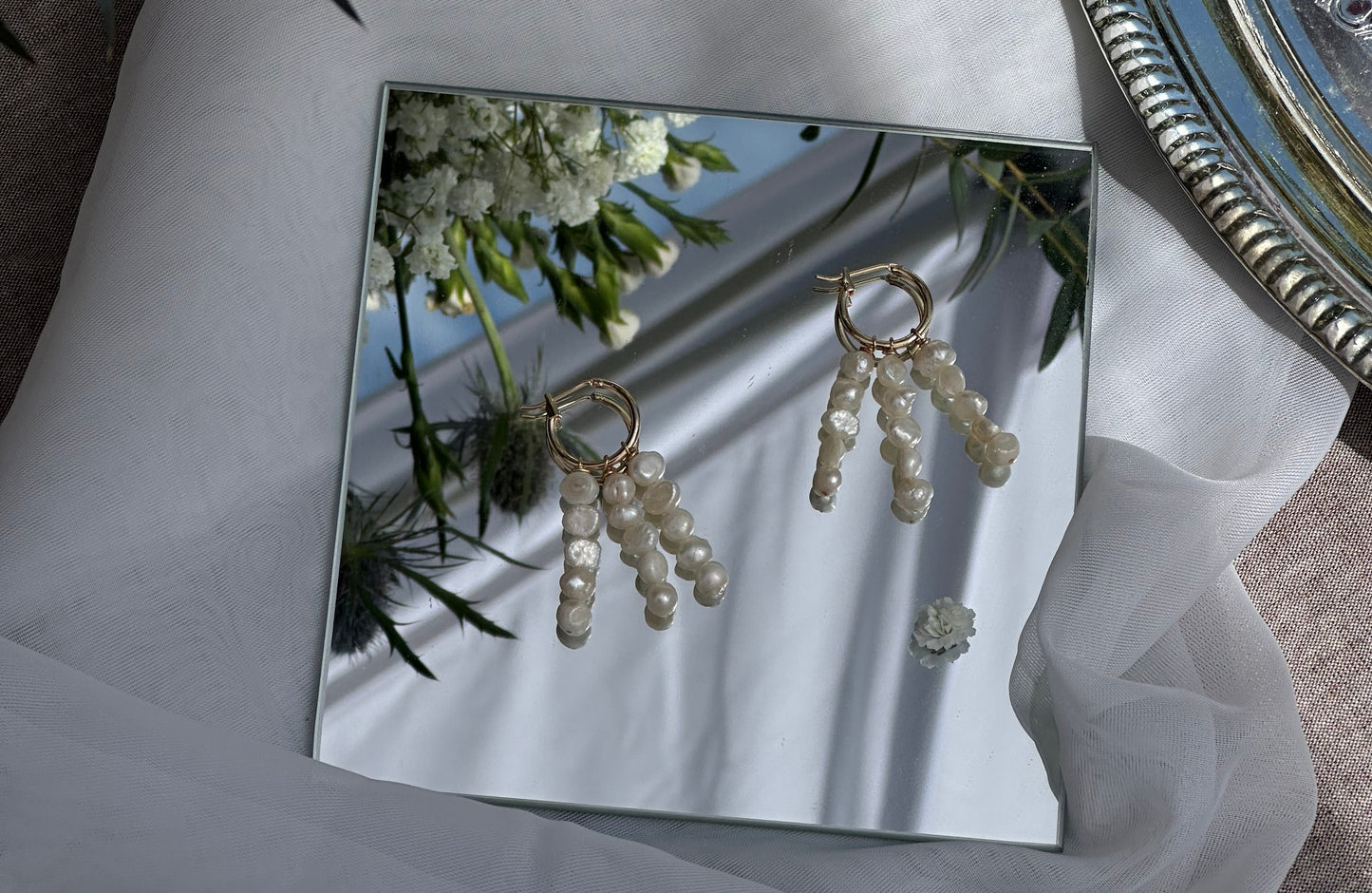 Earrings "Delicate Pearls"